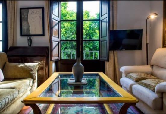 Apartamento De Dos Dormitorios En Plaza Alfaro Séville Extérieur photo